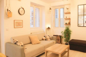 Cosy 38 m love nest near Centquatre-Paris